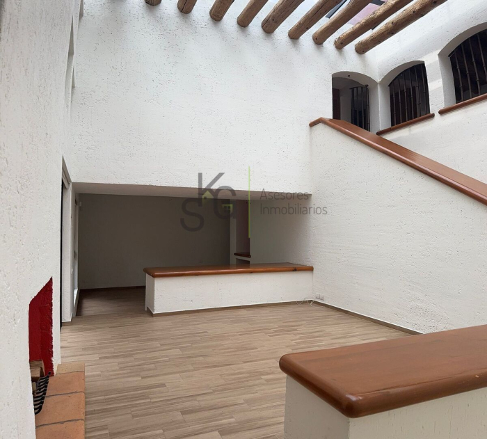 Venta de Casa en Lomas de Las Palmas, Interlomas