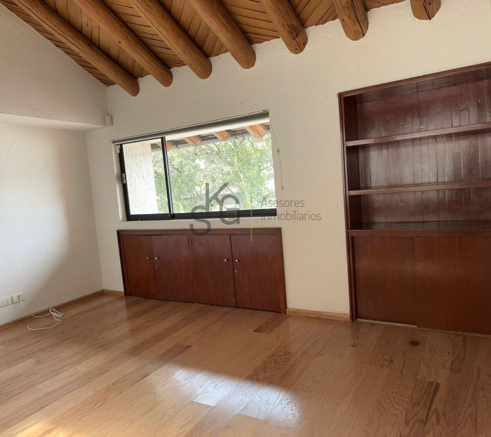 Venta de Casa en Lomas de Las Palmas, Interlomas