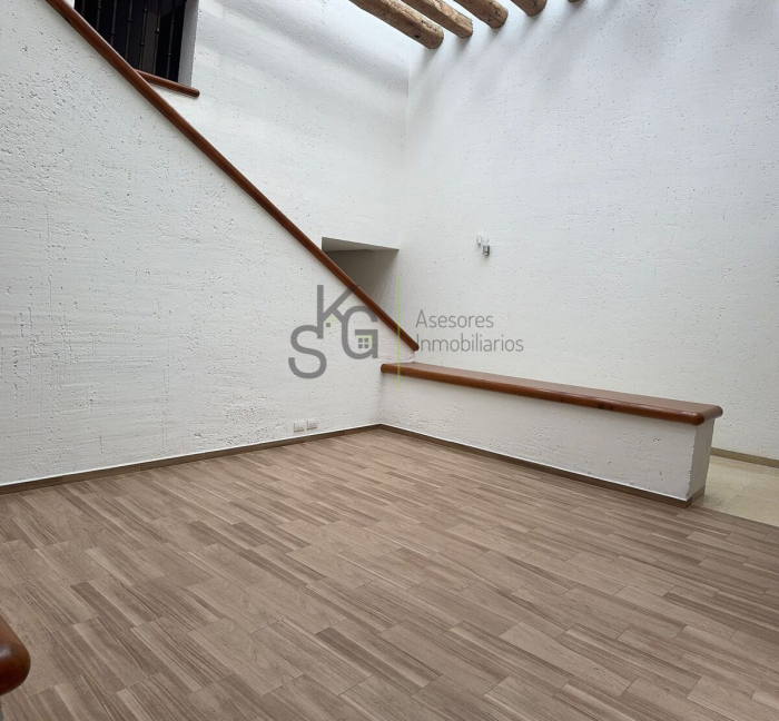 Venta de Casa en Lomas de Las Palmas, Interlomas