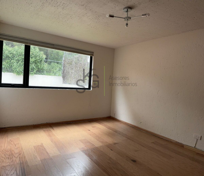 Venta de Casa en Lomas de Las Palmas, Interlomas