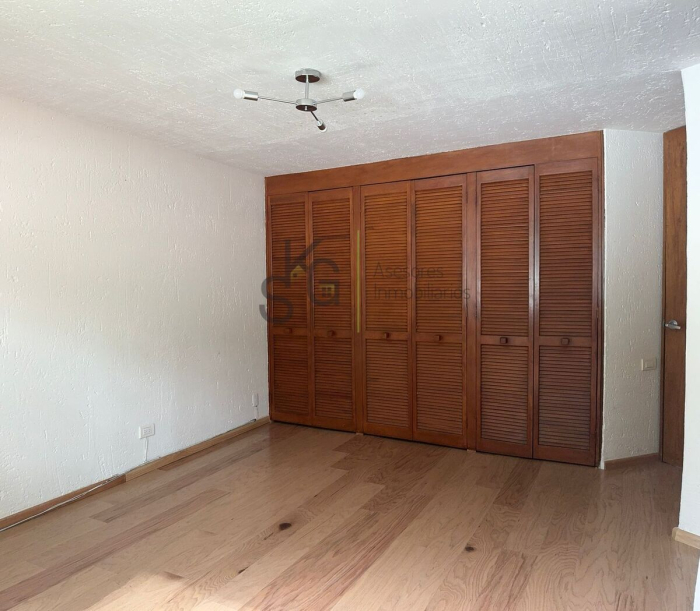 Venta de Casa en Lomas de Las Palmas, Interlomas