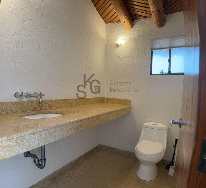 Venta de Casa en Lomas de Las Palmas, Interlomas