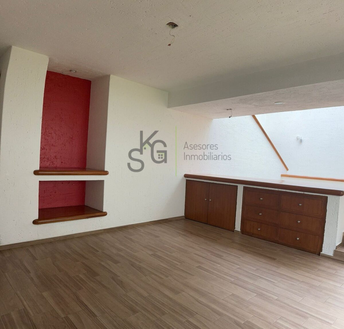 Venta de Casa en Lomas de Las Palmas, Interlomas