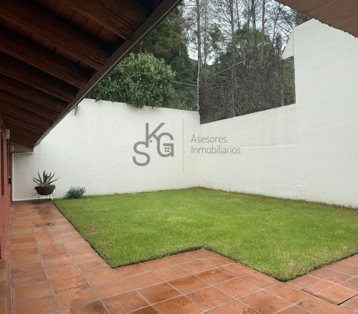 Venta de Casa en Lomas de Las Palmas, Interlomas