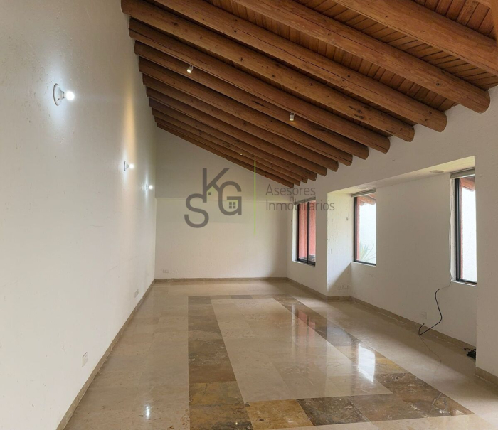 Venta de Casa en Lomas de Las Palmas, Interlomas