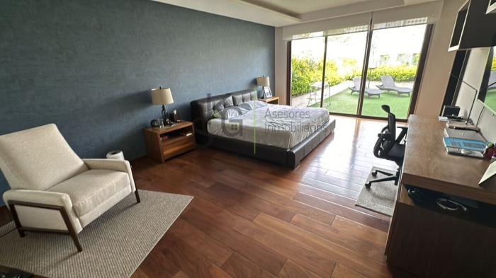 Venta de Casa en Bosques de las Lomas, Cuajimalpa de Morelos.