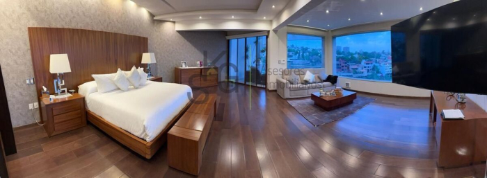 Venta de Casa en Bosques de las Lomas, Cuajimalpa de Morelos.
