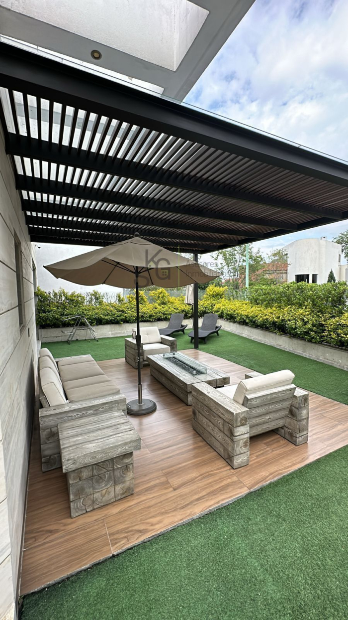 Venta de Casa en Bosques de las Lomas, Cuajimalpa de Morelos.