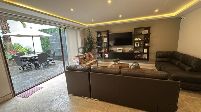 Venta de Casa en Bosques de las Lomas, Cuajimalpa de Morelos.