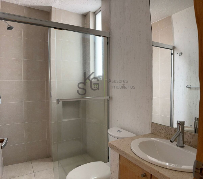 venta de departamento en residencial madroños