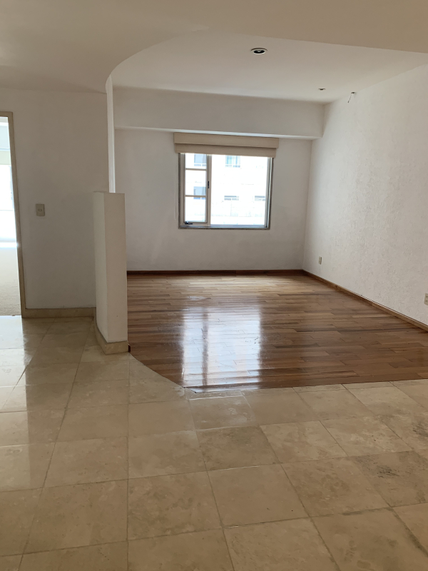 Departamento En Venta En Bosques De Las Lomas