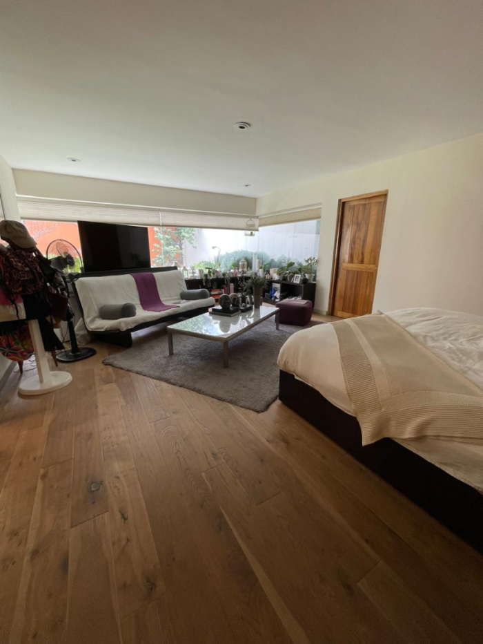 Casa En Venta, Lomas De Bezares, Roqueta