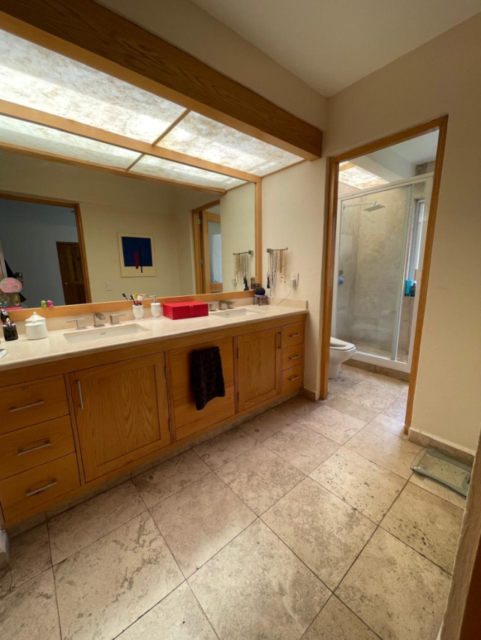 Casa En Venta, Lomas De Bezares, Roqueta