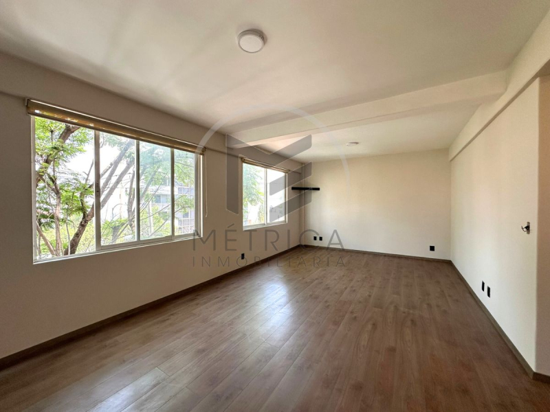 Departamento En Renta En La Col. Del Valle. Edificio Sin Elevador Ni Vigilancia 