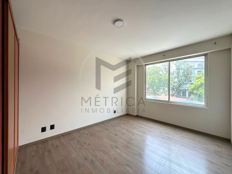 Departamento En Renta En La Col. Del Valle. Edificio Sin Elevador Ni Vigilancia 