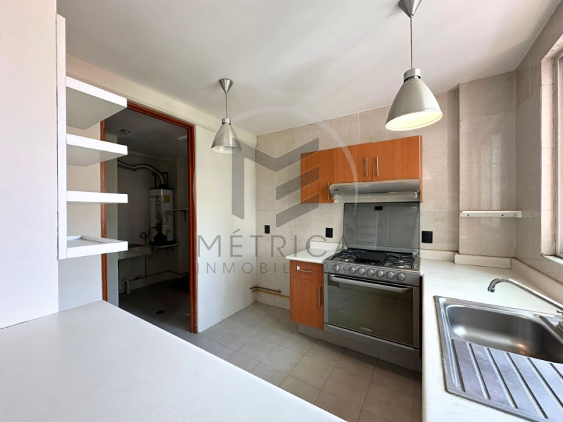 Departamento En Renta En La Col. Del Valle. Edificio Sin Elevador Ni Vigilancia 