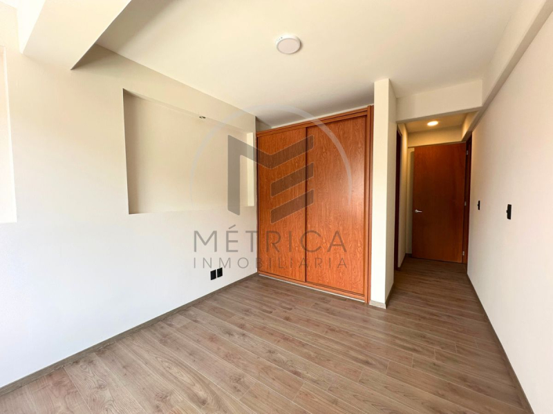 Departamento En Renta En La Col. Del Valle. Edificio Sin Elevador Ni Vigilancia 