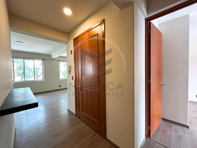 Departamento En Renta En La Col. Del Valle. Edificio Sin Elevador Ni Vigilancia 