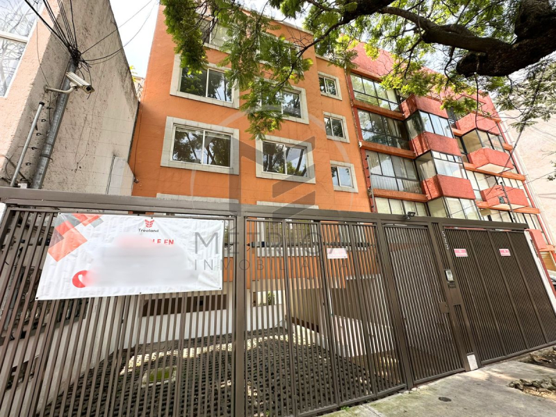 Departamento En Renta En La Col. Del Valle. Edificio Sin Elevador Ni Vigilancia 