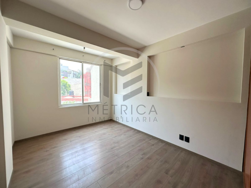 Departamento En Renta En La Col. Del Valle. Edificio Sin Elevador Ni Vigilancia 