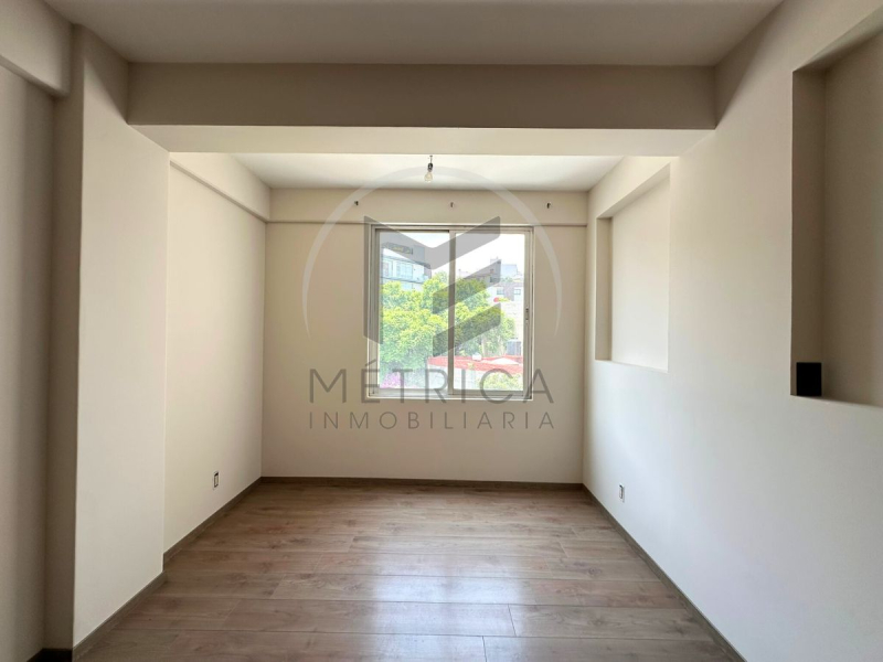 Departamento En Renta En La Col. Del Valle. Edificio Sin Elevador Ni Vigilancia 