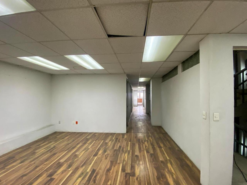 Renta De Oficinas En Av. Constituyentes, Col. 16 De Septiembre, CDMX