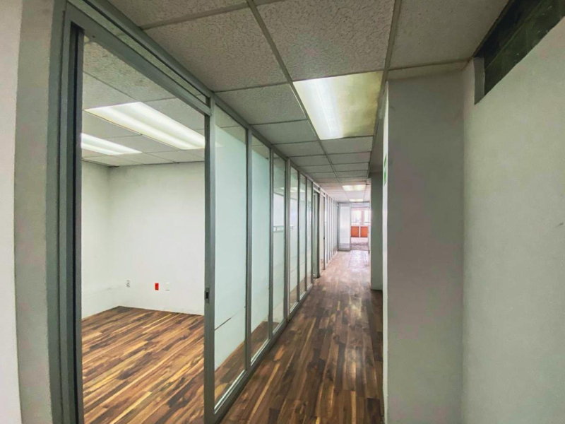 Renta De Oficinas En Av. Constituyentes, Col. 16 De Septiembre, CDMX