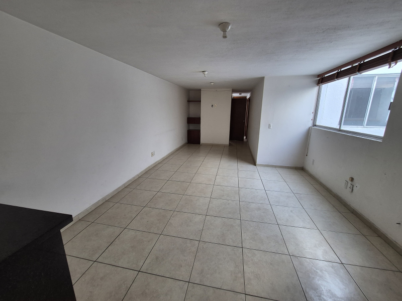 Departamento En Venta Alberta, Providencia. Semi-Remodelado