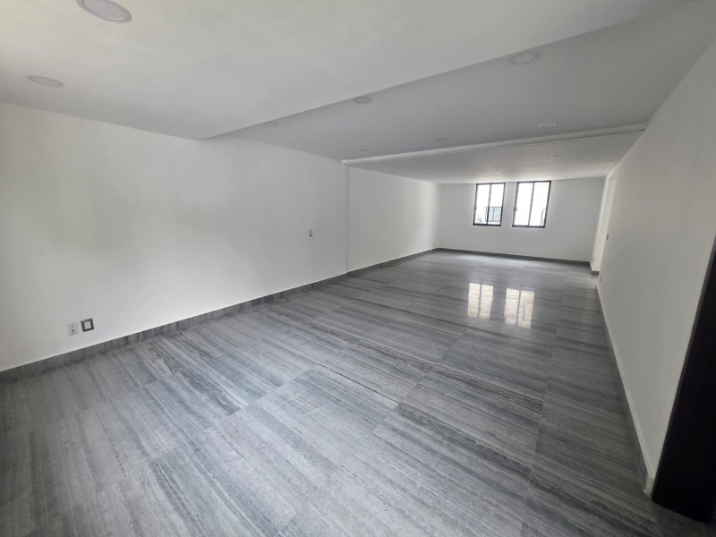 Casa Con Uso De Suelo Mixto En Venta O Renta En Lomas De Chapultepec