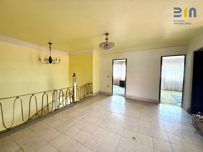 Casa en Venta sobre Eje 8 Colonia Banjidal