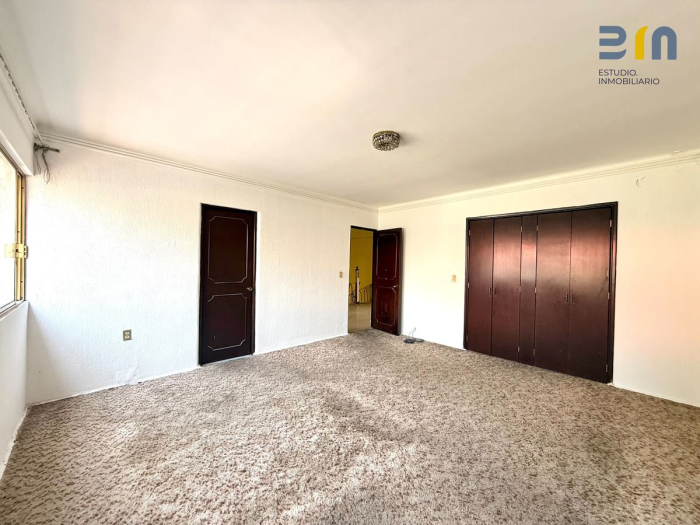 Casa en Venta sobre Eje 8 Colonia Banjidal