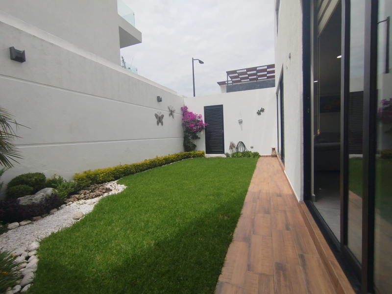 Casa En Renta Amueblada En Lomas De Angel�polis 