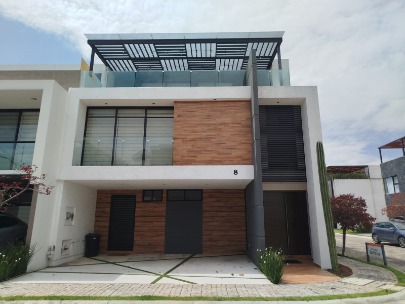 Casa En Renta Amueblada En Lomas De Angel�polis 