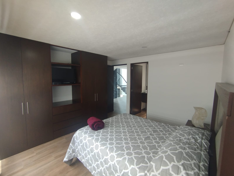 Casa En Renta Amueblada En Lomas De Angel�polis 