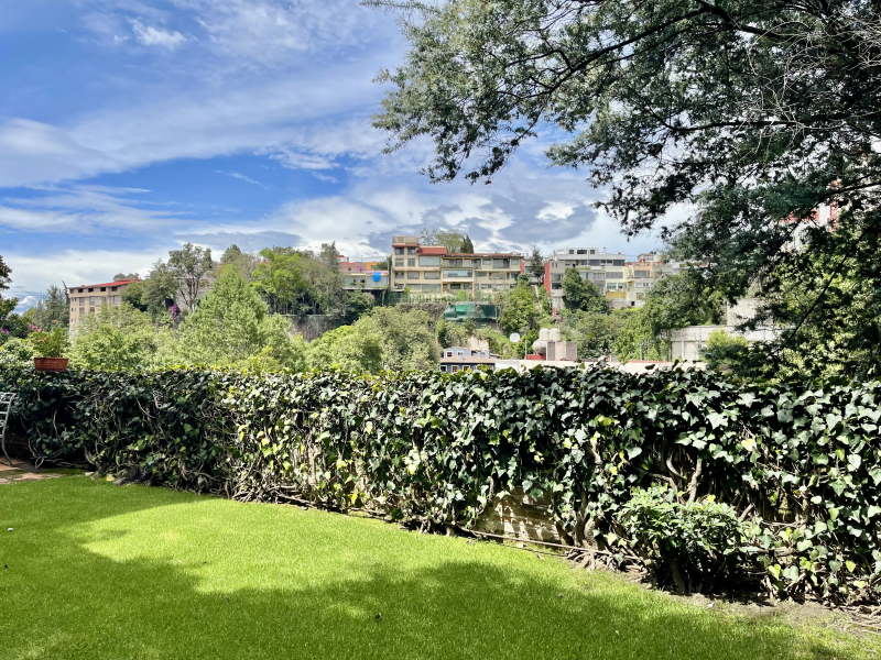 CASA EN VENTA EN PRIVADA - AHUEHUETES SUR - BOSQUES DE LAS LOMAS