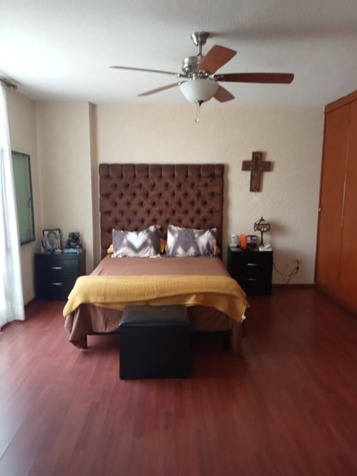 venta de casa cerca de la alhondiga de granaditas