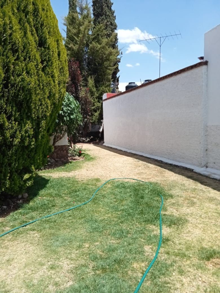venta de casa cerca de la alhondiga de granaditas