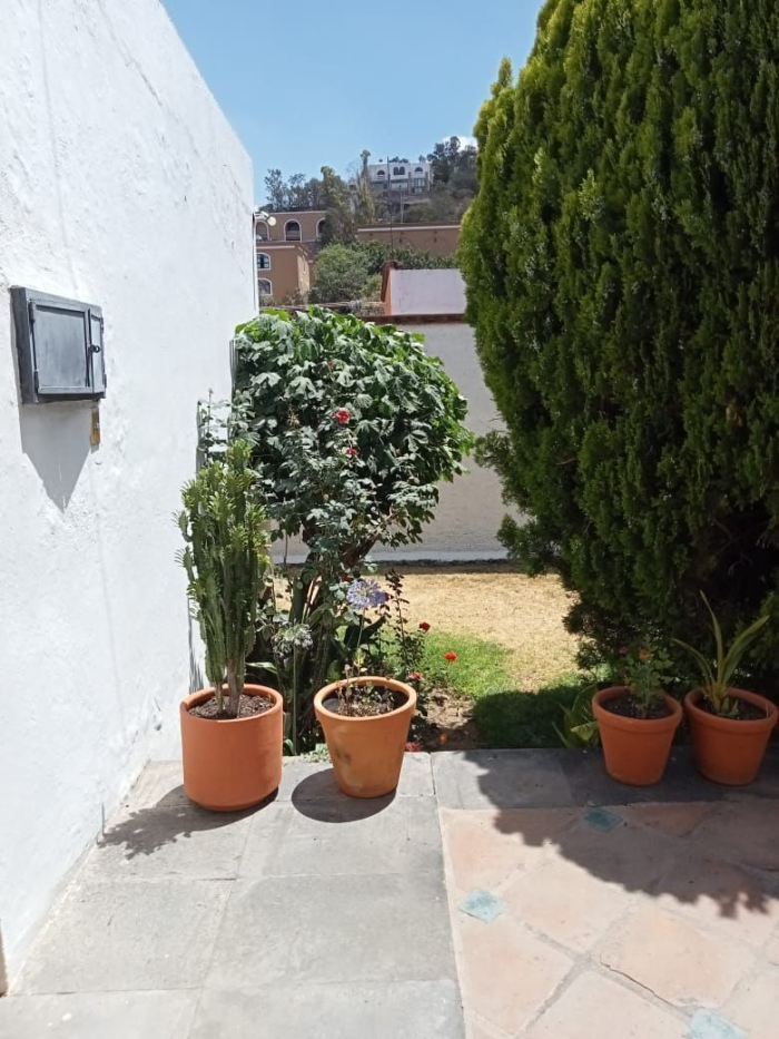 venta de casa cerca de la alhondiga de granaditas