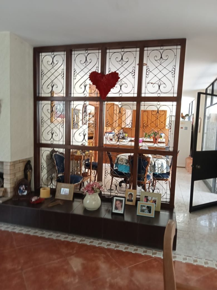 venta de casa cerca de la alhondiga de granaditas