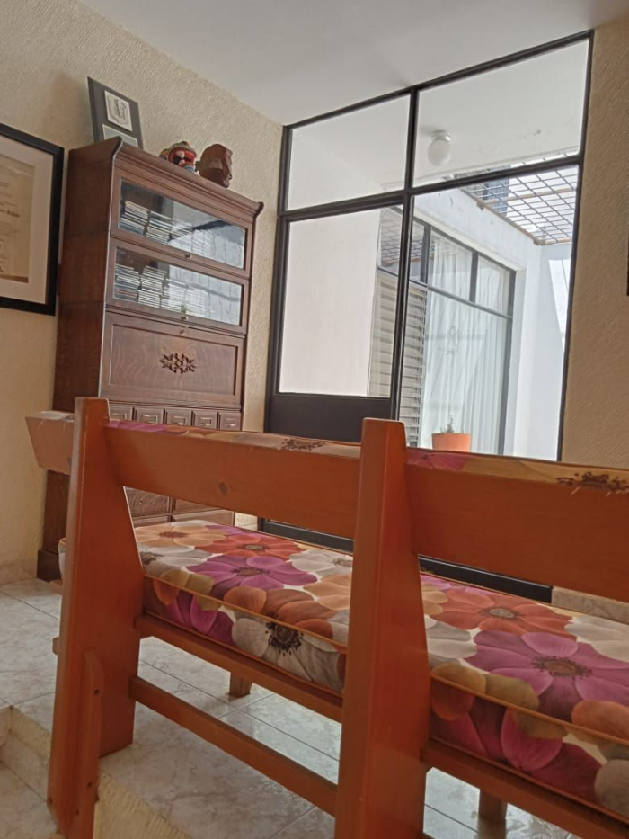venta de casa cerca de la alhondiga de granaditas