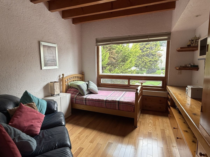 Disfrute vivir en linda casa en condominio La Cima, muy cerca de Sante Fe