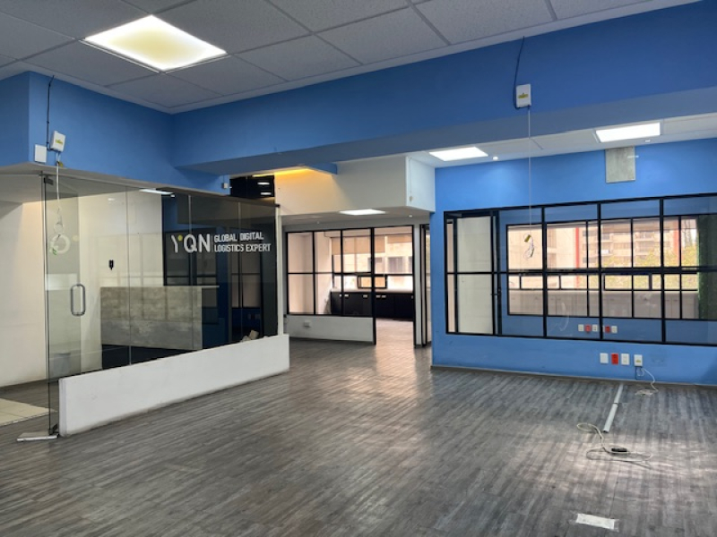 Renta oficinas en polanco, arquimides, seguridad, bien acondicionada.