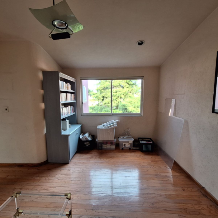 VENTA CASA EN CERRADA BOSQUE DE CUITARO