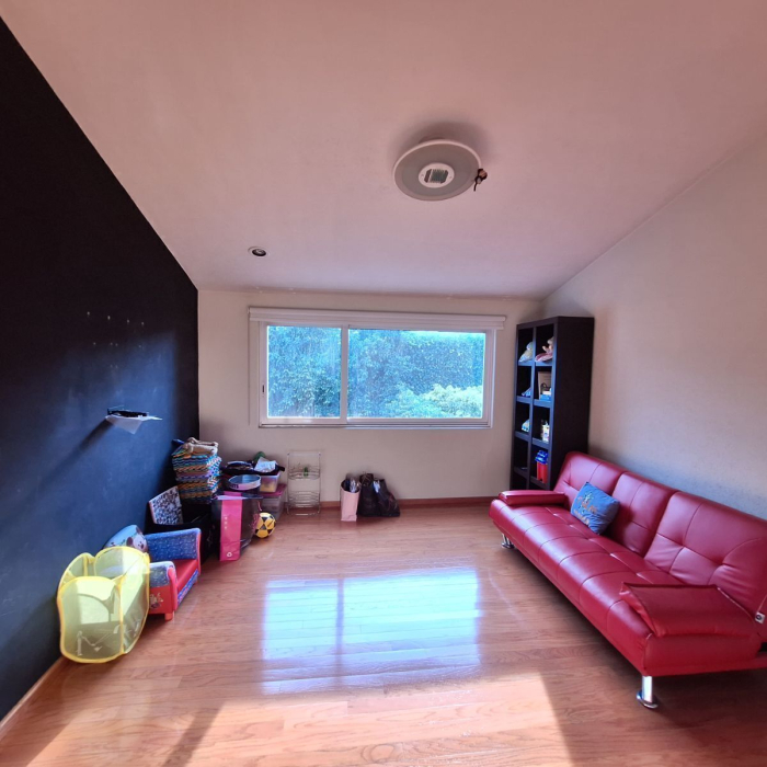 VENTA CASA EN CERRADA BOSQUE DE CUITARO