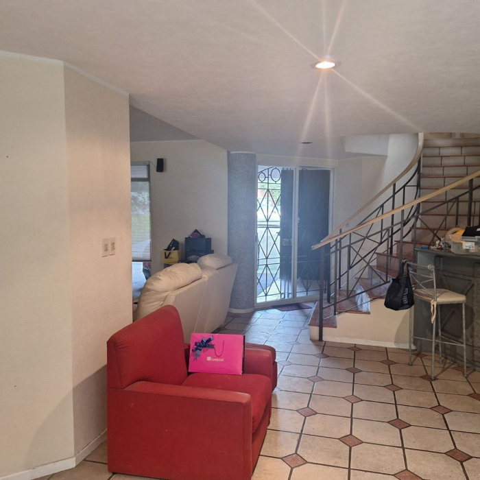 VENTA CASA EN CERRADA BOSQUE DE CUITARO