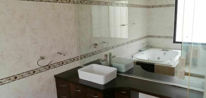 DEPARTAMENTO EN VENTA, LOMAS DE LAS PALMAS