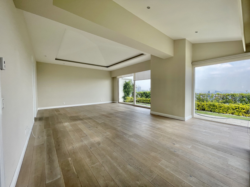 VENDE O RENTA DEPARTAMENTO PENTH HOUSE EN BOSQUE REAL