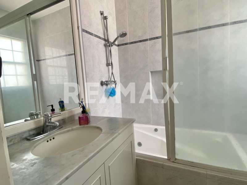 casa en venta en hacienda de las palmas | interlomas