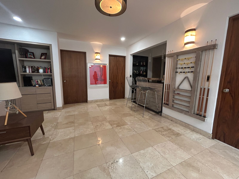 VENTA CASA EN PRIVADA - PASEO DE LOS LAURELES - BOSQUES DE LAS LOMAS
