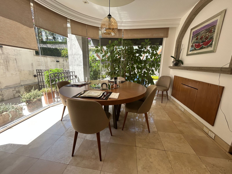 VENTA CASA EN PRIVADA - PASEO DE LOS LAURELES - BOSQUES DE LAS LOMAS